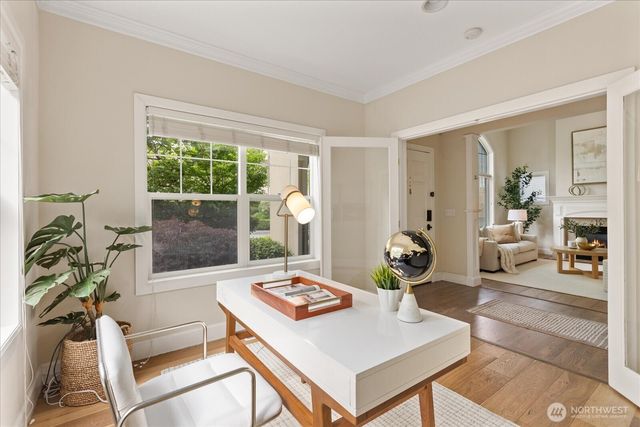 6592 127th Place SE, Bellevue, WA 98006