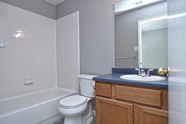814 Monarch Ave, Cedar Park, TX 78613