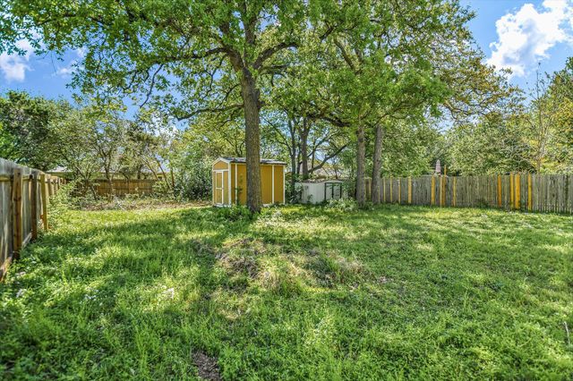814 Monarch Ave, Cedar Park, TX 78613