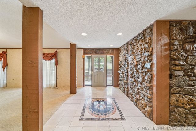 8300 S 193rd West Avenue, Sapulpa, OK 74066