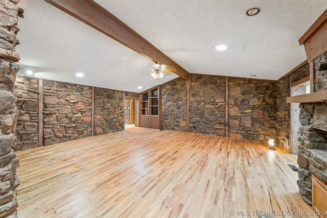 8300 S 193rd West Avenue, Sapulpa, OK 74066