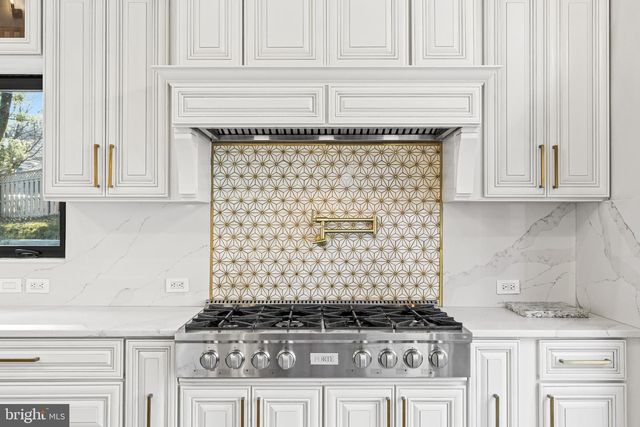 12206 CLEGHORN RD, Cockeysville, MD 21030