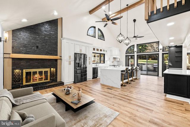 12206 CLEGHORN RD, Cockeysville, MD 21030