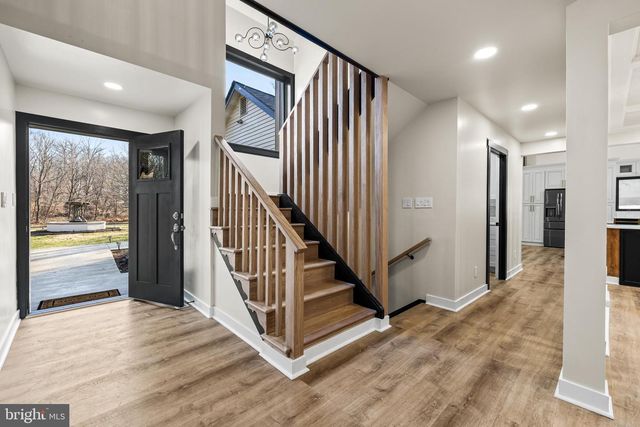 12206 CLEGHORN RD, Cockeysville, MD 21030