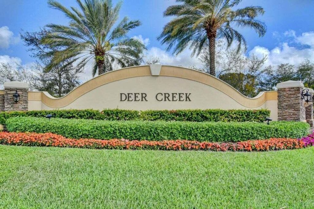 485 E Deer Creek Wildwood Ln Lane E, Deerfield Beach, FL 33442