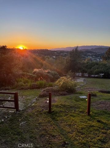 2248 Mil Sorpresas, Fallbrook, CA 92028