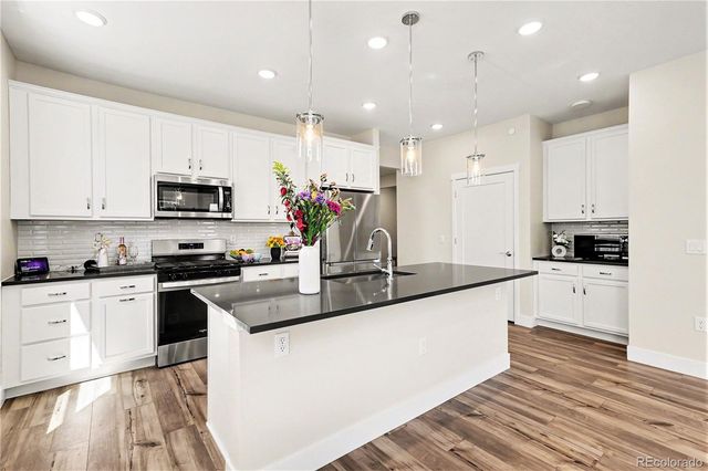 6874 Zuni Court, Denver, CO 80221