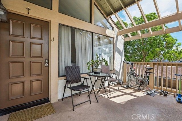 10601 Lakeside J, Garden Grove, CA 92840