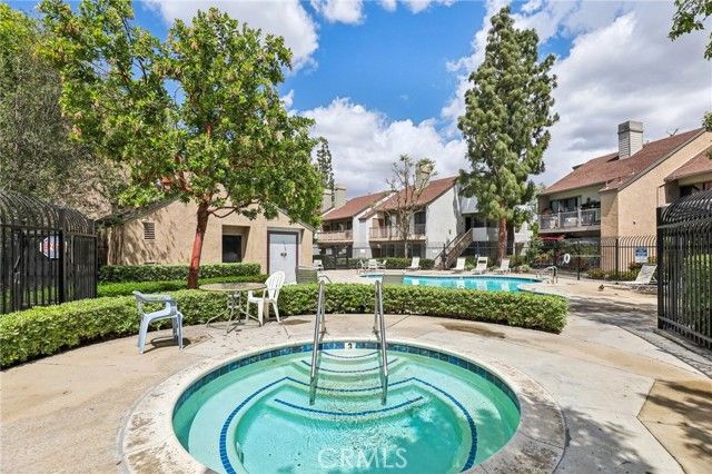 10601 Lakeside J, Garden Grove, CA 92840