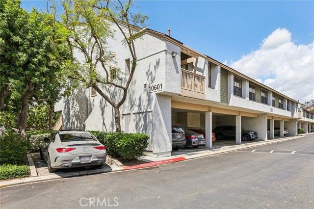 10601 Lakeside J, Garden Grove, CA 92840