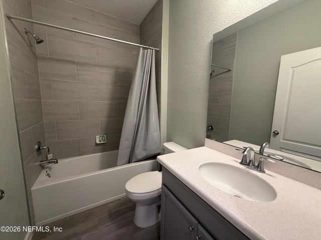 2219 MAJOR OAK Street, Jacksonville, FL 32218