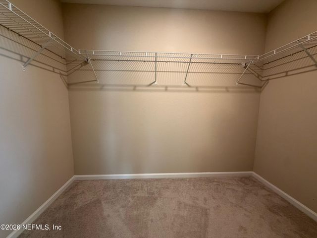 2219 MAJOR OAK Street, Jacksonville, FL 32218
