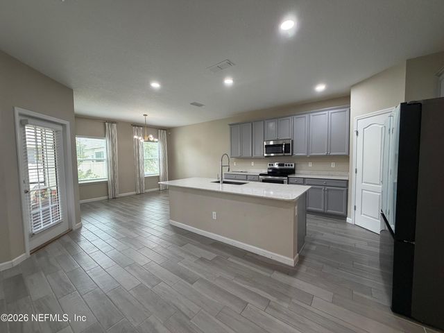 2219 MAJOR OAK Street, Jacksonville, FL 32218