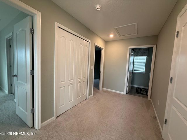 2219 MAJOR OAK Street, Jacksonville, FL 32218