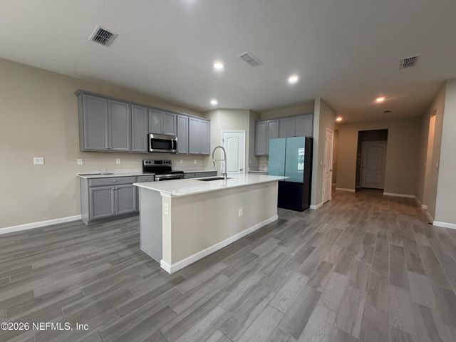 2219 MAJOR OAK Street, Jacksonville, FL 32218