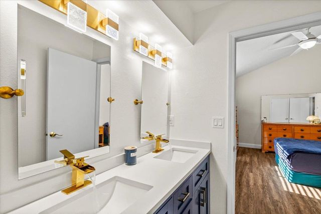 2216 Venus Dr, Ceres, CA 95307