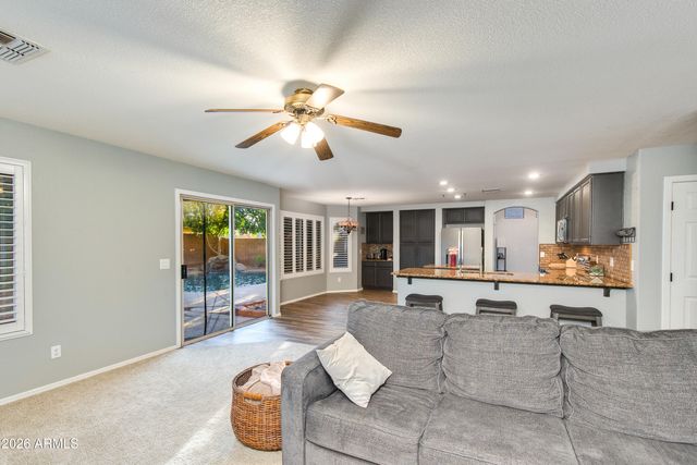 1163 W VAUGHN Avenue, Gilbert, AZ 85233