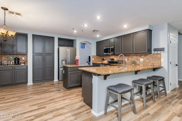 1163 W VAUGHN Avenue, Gilbert, AZ 85233