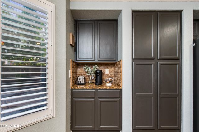 1163 W VAUGHN Avenue, Gilbert, AZ 85233