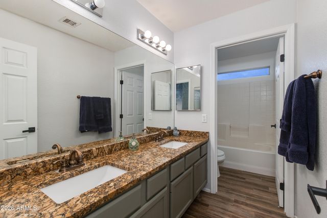 1163 W VAUGHN Avenue, Gilbert, AZ 85233