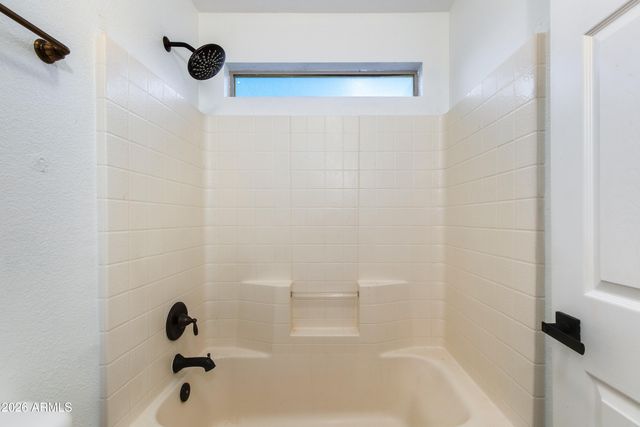 1163 W VAUGHN Avenue, Gilbert, AZ 85233