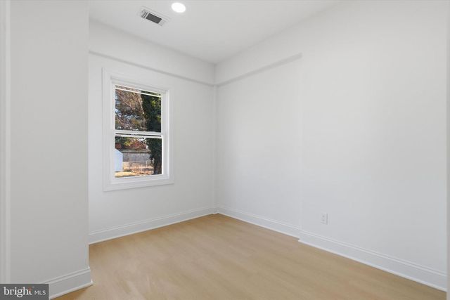 219 DORIS, Brooklyn, MD 21225