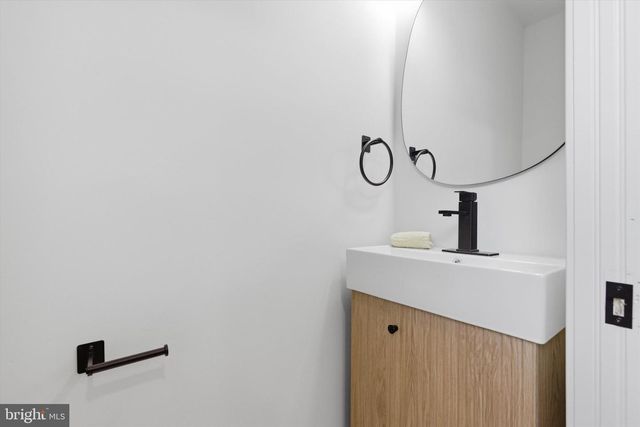 219 DORIS, Brooklyn, MD 21225