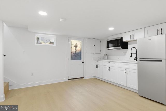 219 DORIS, Brooklyn, MD 21225