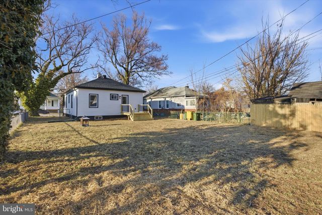 219 DORIS, Brooklyn, MD 21225