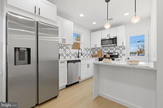 219 DORIS, Brooklyn, MD 21225