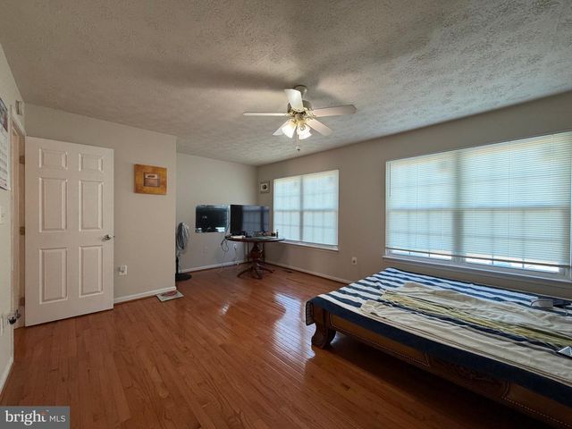 17417 ISLE ROYALE TER, Dumfries, VA 22025