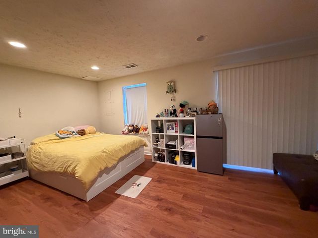 17417 ISLE ROYALE TER, Dumfries, VA 22025