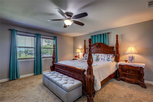 185 Seminole Trail, East Tawakoni, TX 75472
