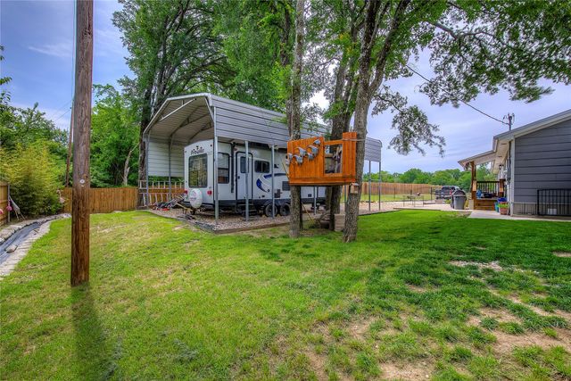 185 Seminole Trail, East Tawakoni, TX 75472