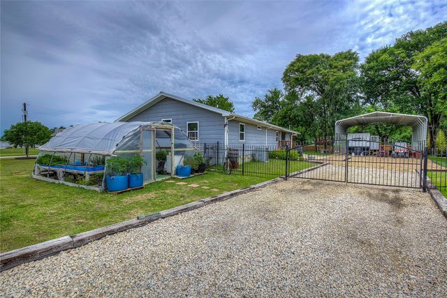 185 Seminole Trail, East Tawakoni, TX 75472
