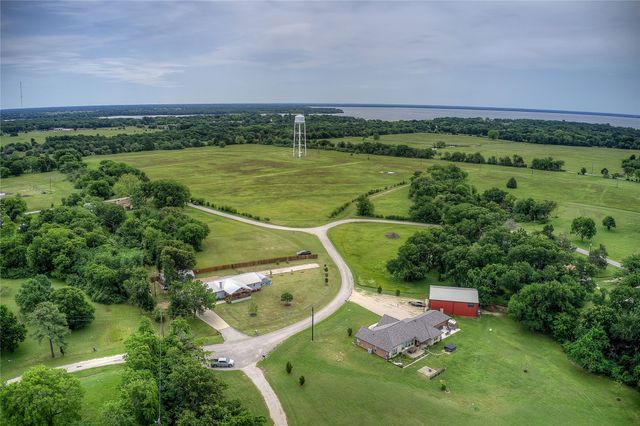185 Seminole Trail, East Tawakoni, TX 75472