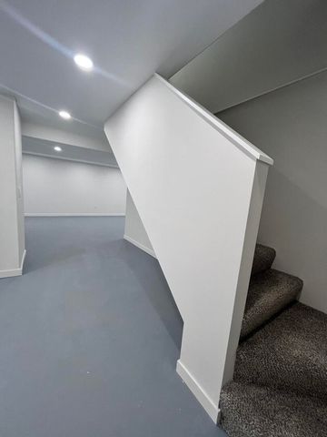 513 Trestle Court, Grayslake, IL 60030