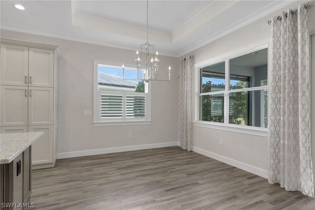 6482 WARWICK AVE, Naples, FL 34113