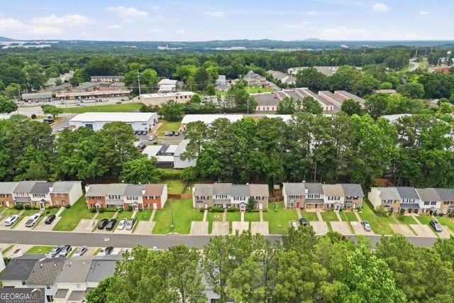1445 Springleaf Circle SE, Smyrna, GA 30080