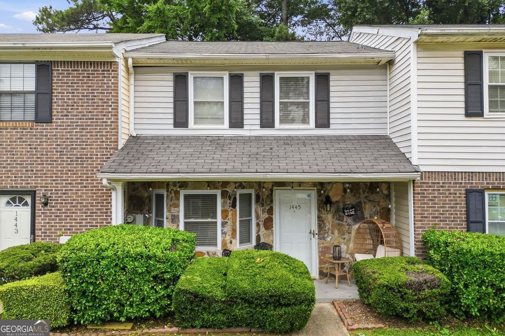 1445 Springleaf Circle SE, Smyrna, GA 30080