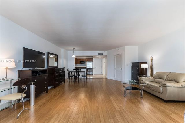 2301 Collins Ave 1512, Miami Beach, FL 33139