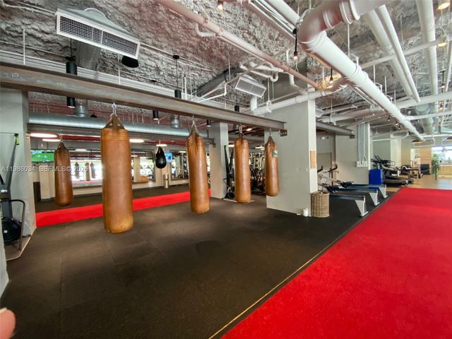 2301 Collins Ave 1512, Miami Beach, FL 33139