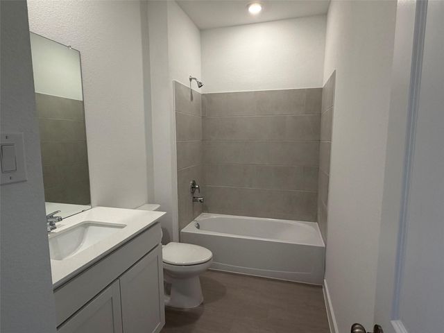 2514 Rose Gold Drive, Rosharon, TX 77583