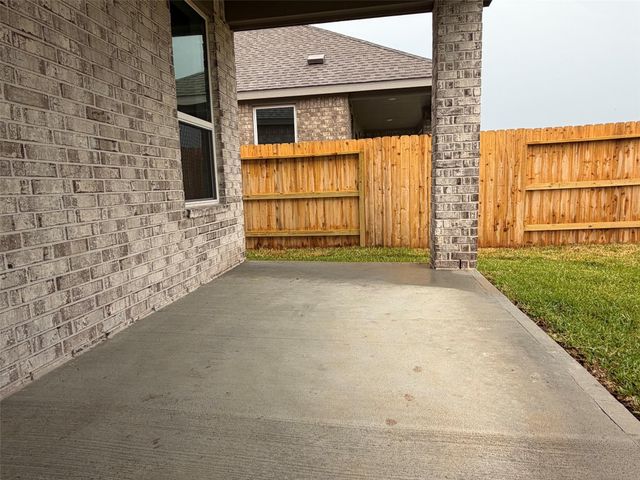 2514 Rose Gold Drive, Rosharon, TX 77583