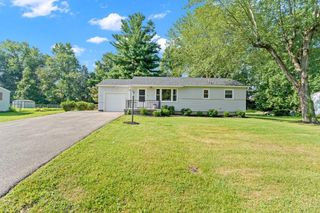 28 McArthur Drive, Batavia Twp, OH 45102