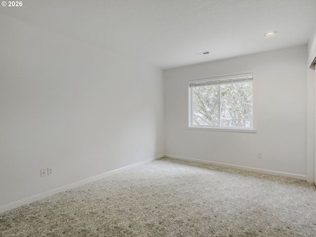 32099 Sw WILLAMETTE Way E, Wilsonville, OR 97070