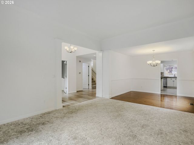 32099 Sw WILLAMETTE Way E, Wilsonville, OR 97070