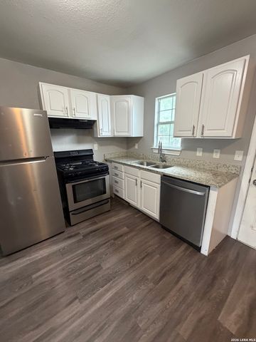 1515 Escalon, San Antonio, TX 78221