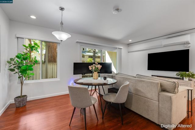 2724 Oak Rd 86, Walnut Creek, CA 94597