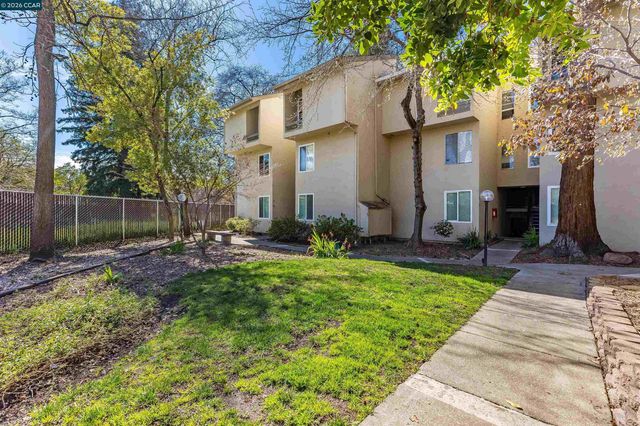 2724 Oak Rd 86, Walnut Creek, CA 94597